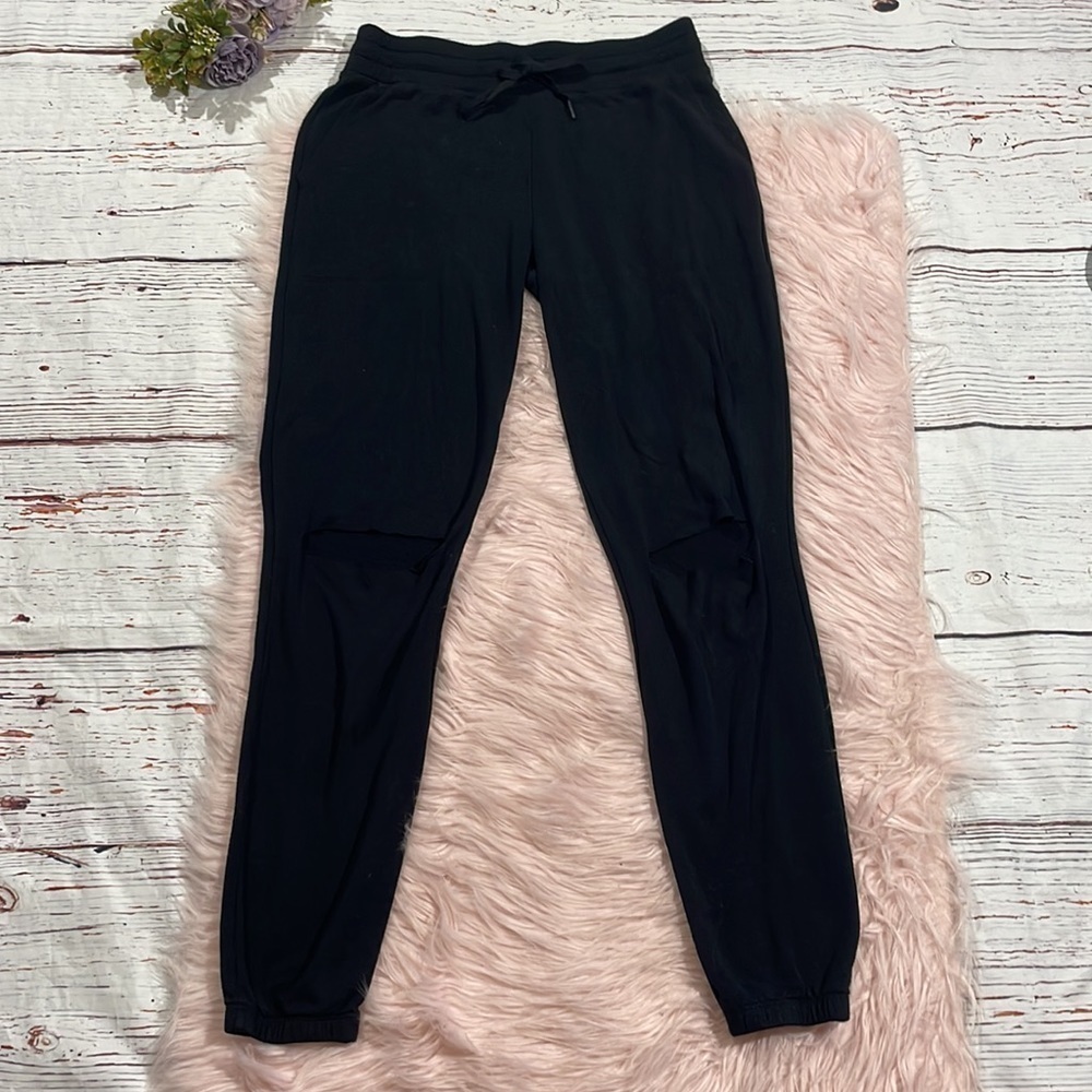 Beyond Yoga Black Slit Open Knee High Rise Lounge Joggers